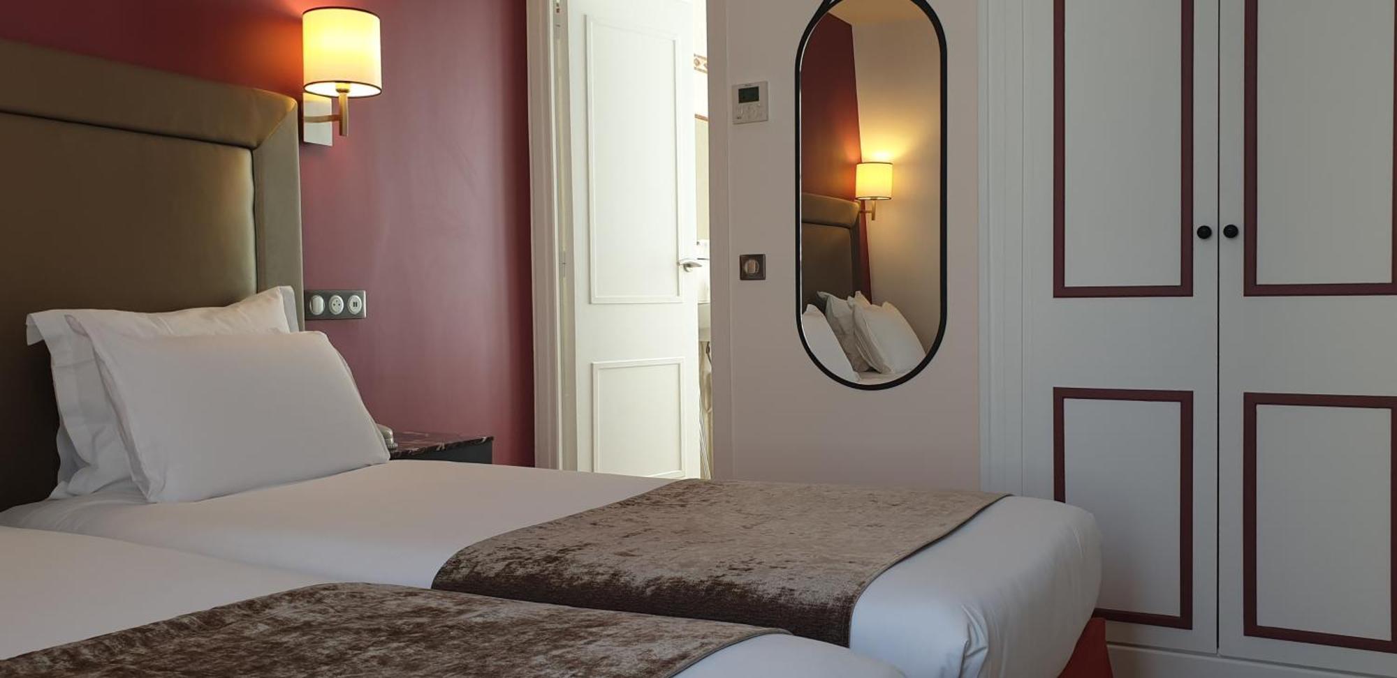 Superior Twin Room,680005119:JPEG